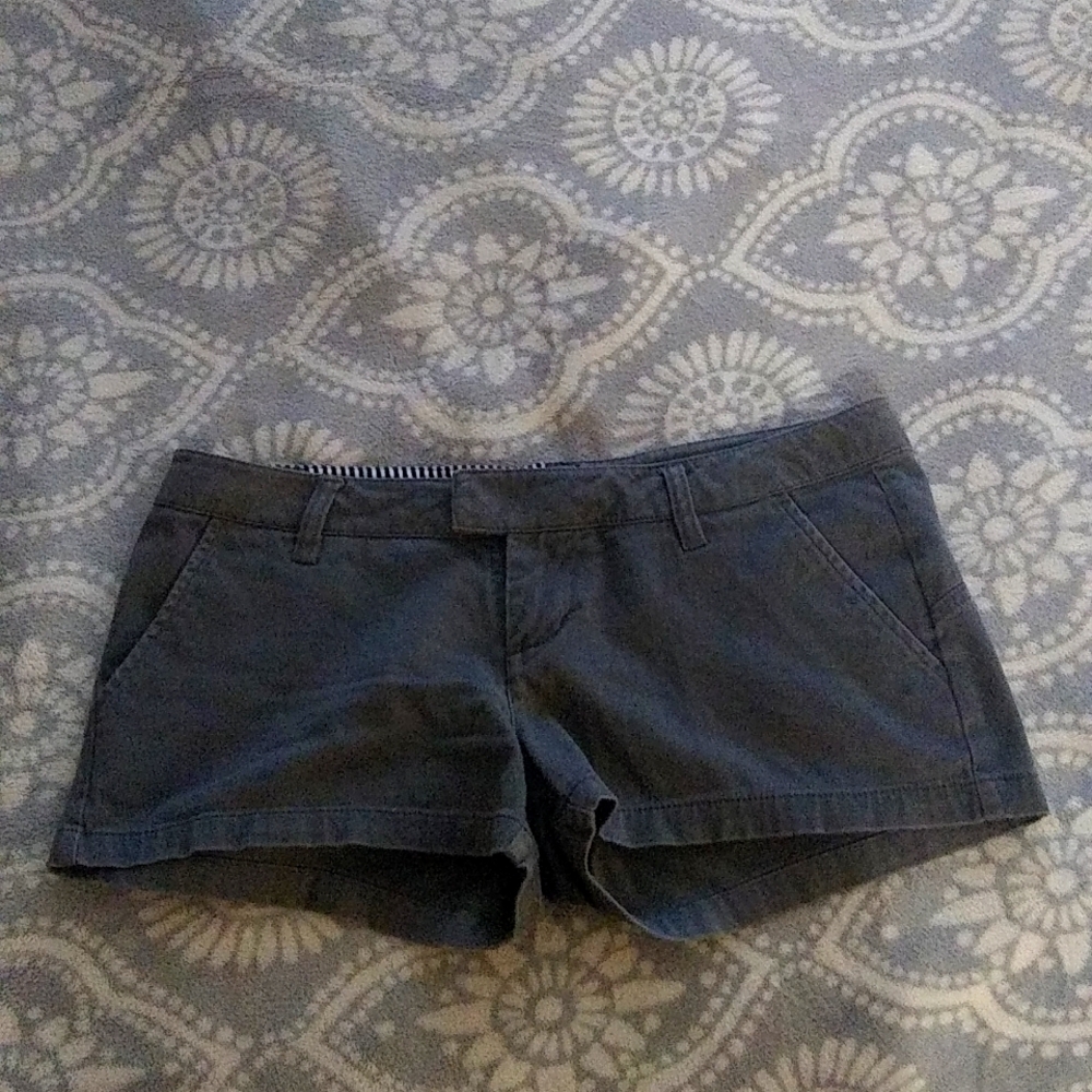 Volcom shorts